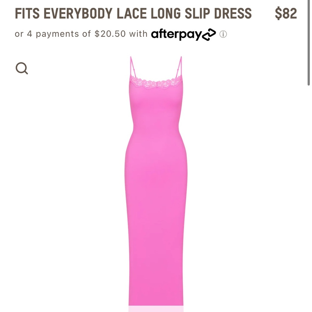 SOLD OUT Skims pink lace dress
